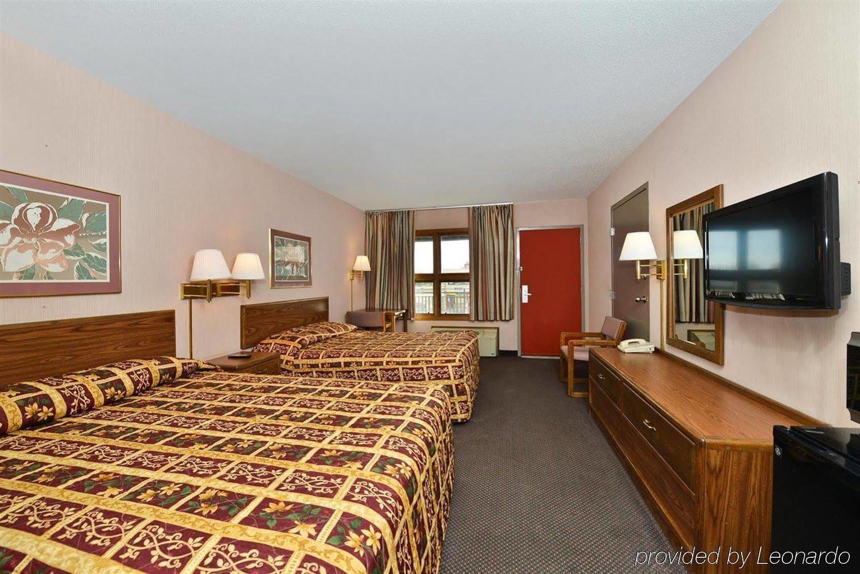 Devils Lake Inn By Oyo Near Devils Lake Regional Airport Exterior foto